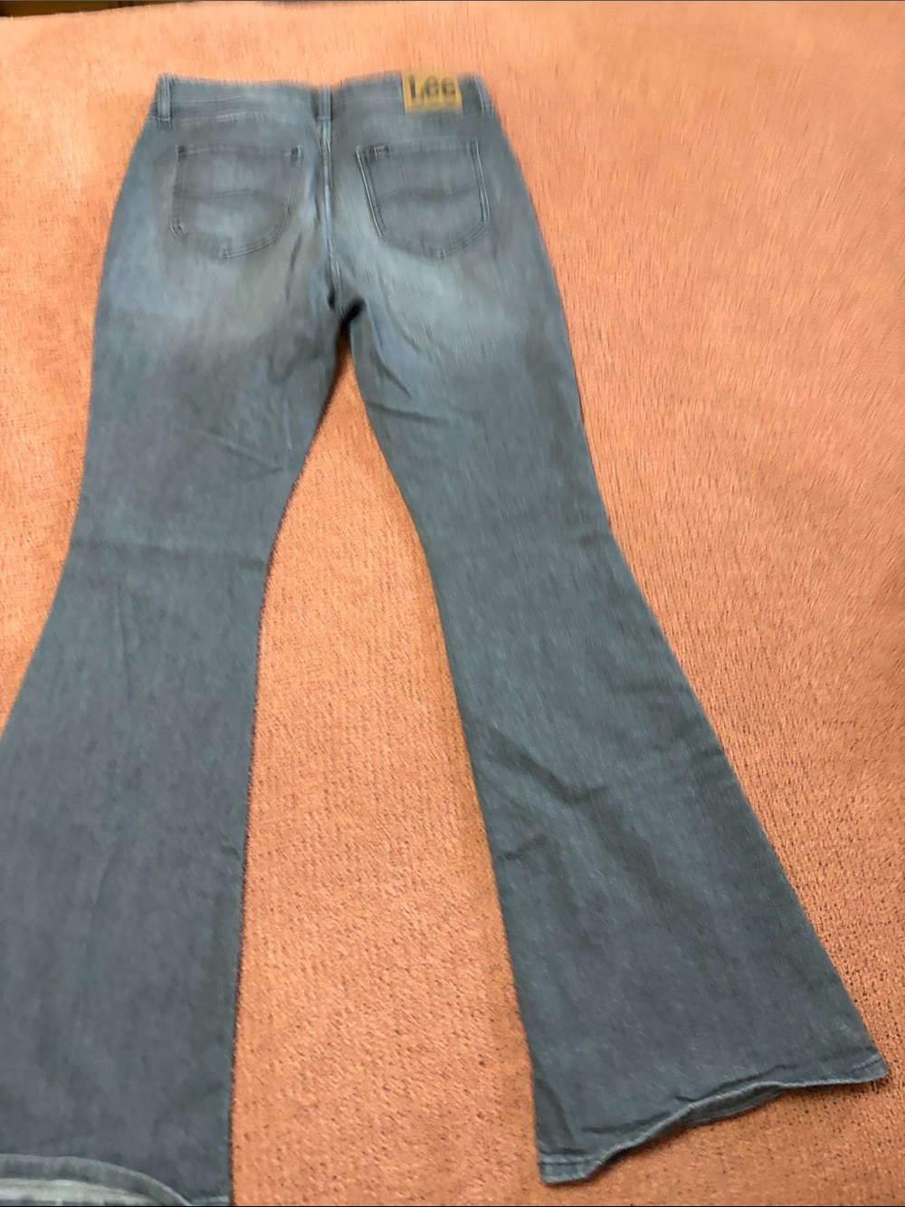 Lee Women's Flare Jeans in Faded Gray-Black - Picture 4 of 6
